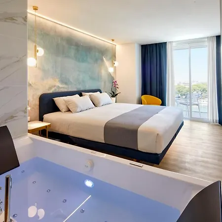 Riva Palace Otel