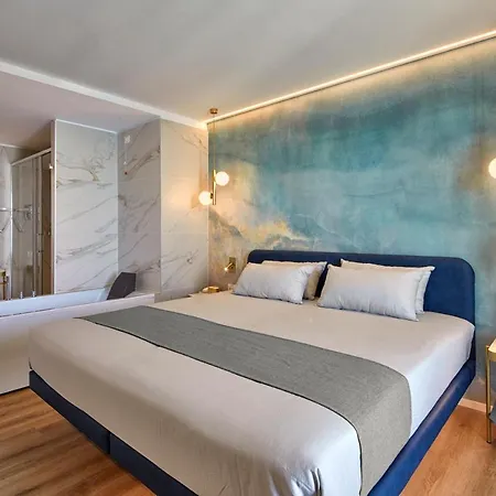 Riva Palace 4*