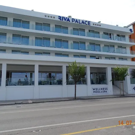 Riva Palace Otel 4*
