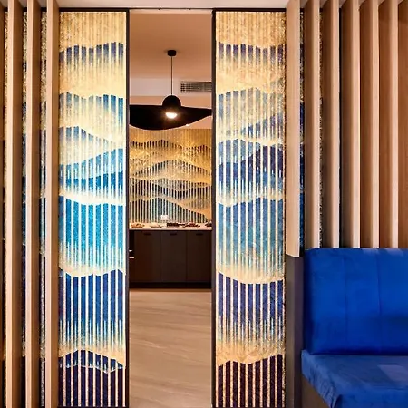 Riva Palace Ξενοδοχείο 4*