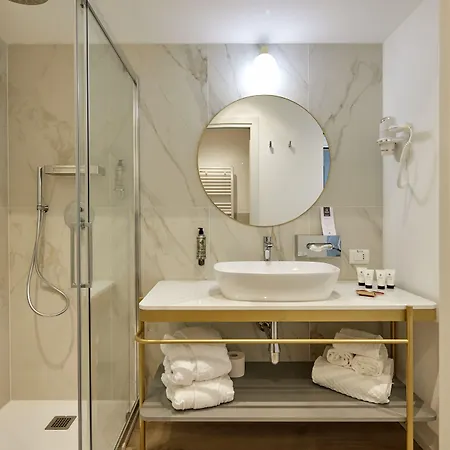 Riva Palace 4*